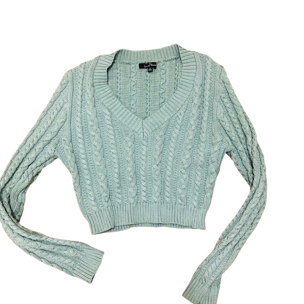 Love Tree Mint V-Neck Cable Knit Sweater Large